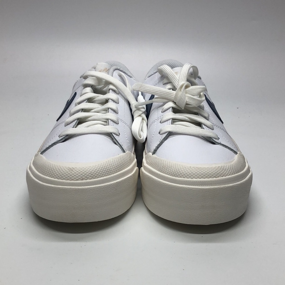 Women’s Nike court legacy lift White/Blue DM7590-104 NWOB - Picture 3 of 5